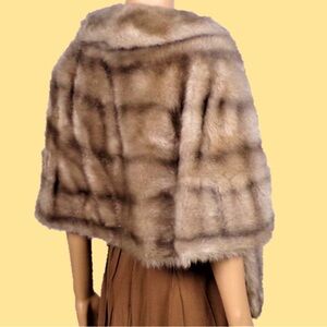 Regina Glenara by Glenoit vintage brown and beige faux fur shawl coat cape